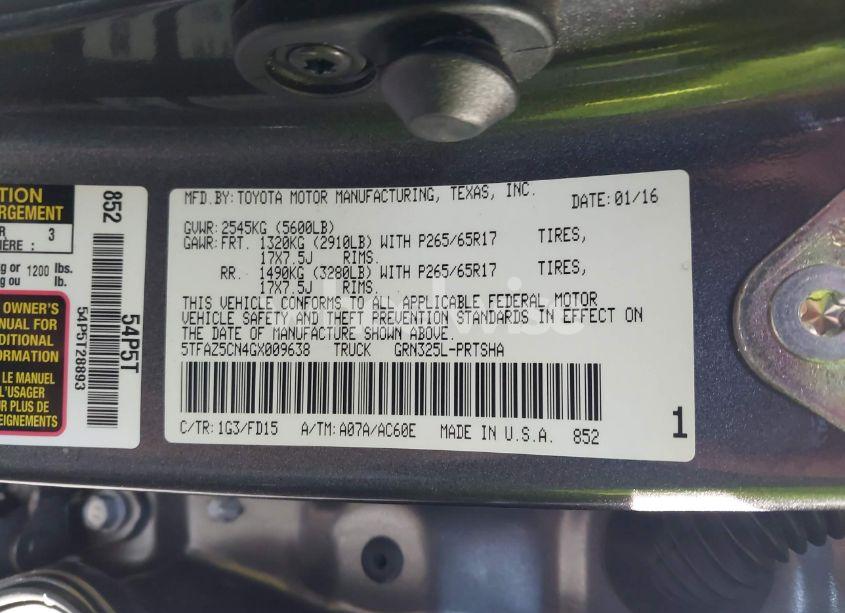 Photo 9 of 2016 Toyota Tacoma TRD SPORT (VIN 5TFAZ5CN4GX009638)
