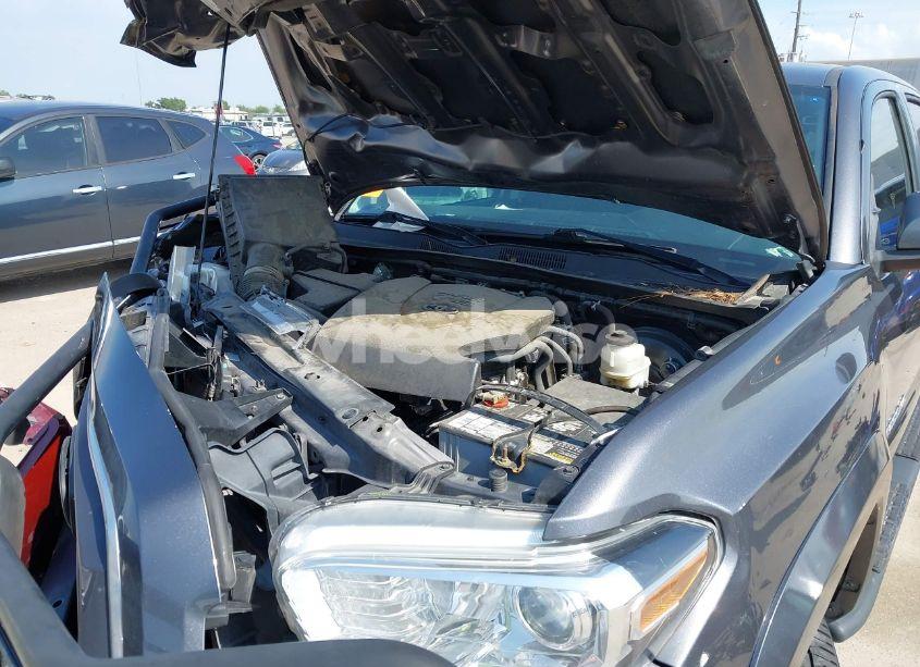 Photo 10 of 2020 Toyota Tacoma SR5 V6 (VIN 5TFAZ5CN4LX091896)