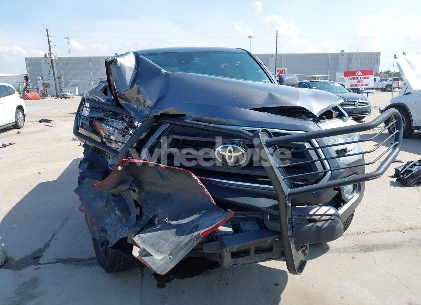 Photo 12 of 2020 Toyota Tacoma SR5 V6 (VIN 5TFAZ5CN4LX091896)