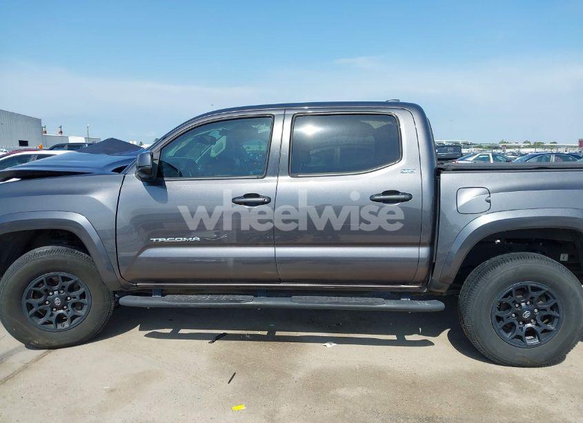 Photo 14 of 2020 Toyota Tacoma SR5 V6 (VIN 5TFAZ5CN4LX091896)