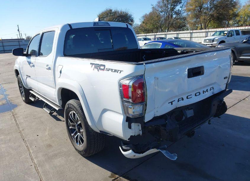 Photo 3 of 2020 Toyota Tacoma TRD SPORT (VIN 5TFAZ5CN4LX094586)