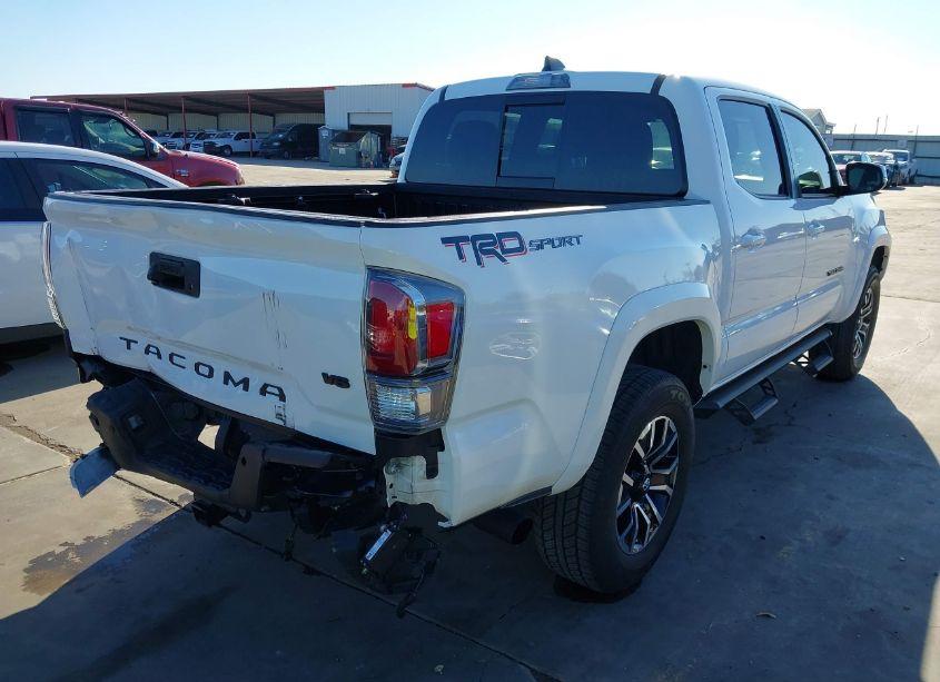 Photo 4 of 2020 Toyota Tacoma TRD SPORT (VIN 5TFAZ5CN4LX094586)