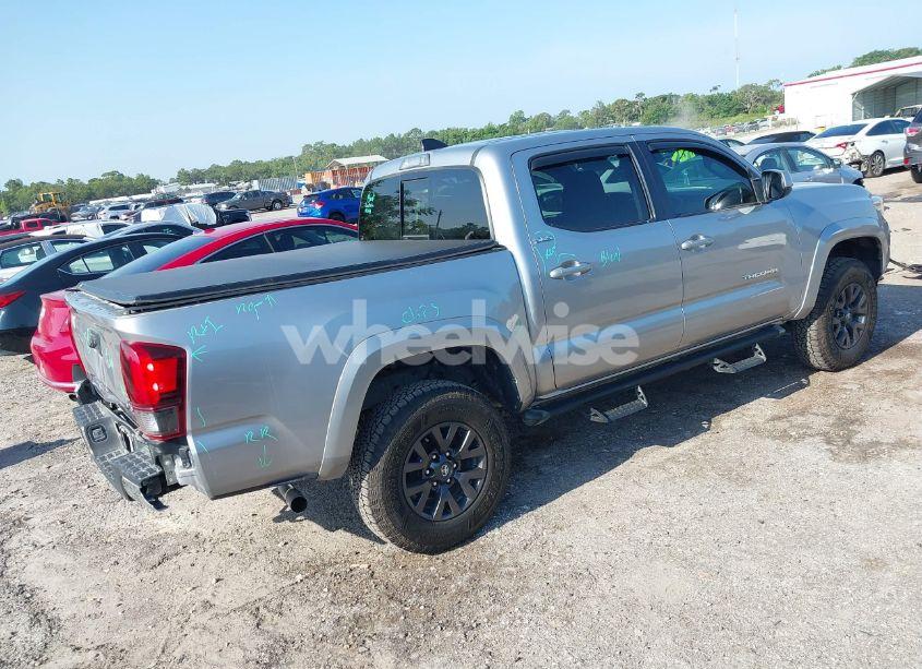 Photo 4 of 2021 Toyota Tacoma SR5 V6 (VIN 5TFAZ5CN4MX108021)