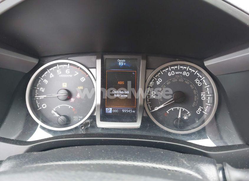 Photo 7 of 2016 Toyota Tacoma SR5 V6 (VIN 5TFAZ5CN5GX018977)