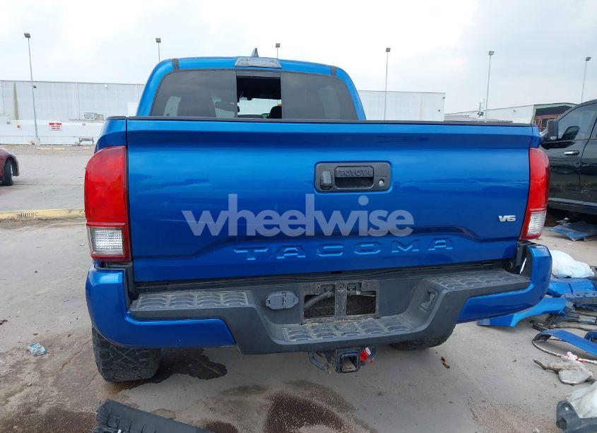 Photo 17 of 2017 Toyota Tacoma TRD SPORT (VIN 5TFAZ5CN5HX050166)