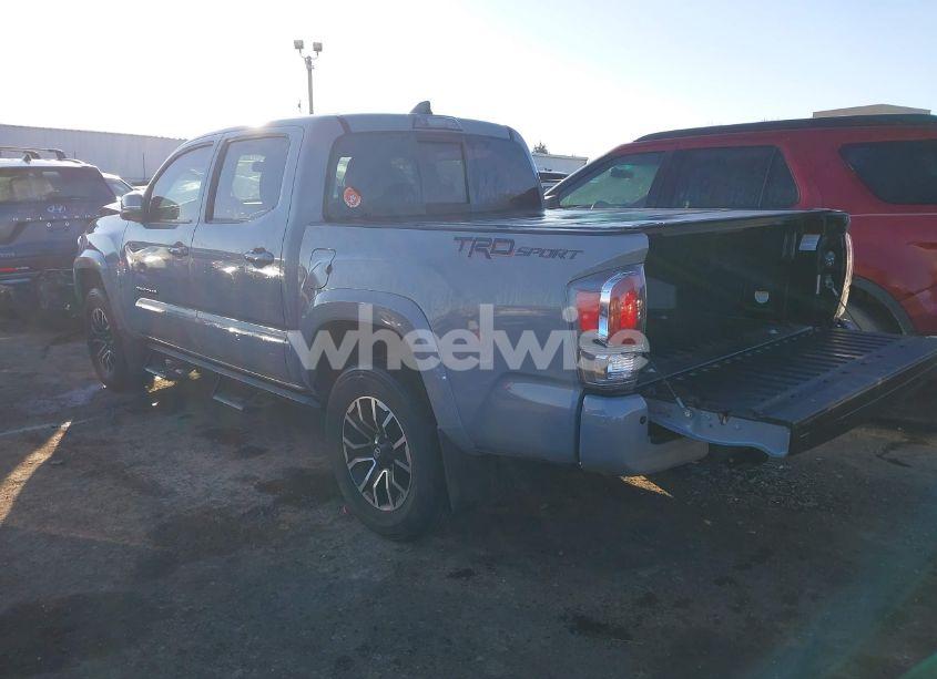Photo 3 of 2021 Toyota Tacoma TRD SPORT (VIN 5TFAZ5CN5MX098017)