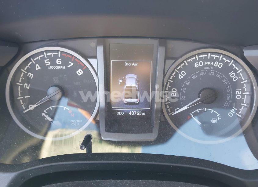 Photo 7 of 2021 Toyota Tacoma TRD SPORT (VIN 5TFAZ5CN5MX098017)