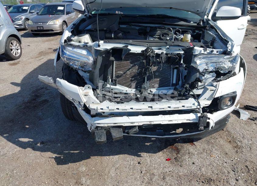 Photo 6 of 2021 Toyota Tacoma SR5 V6 (VIN 5TFAZ5CN5MX100381)