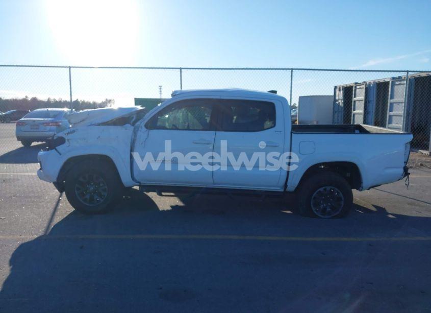 Photo 14 of 2021 Toyota Tacoma SR5 V6 (VIN 5TFAZ5CN5MX107993)