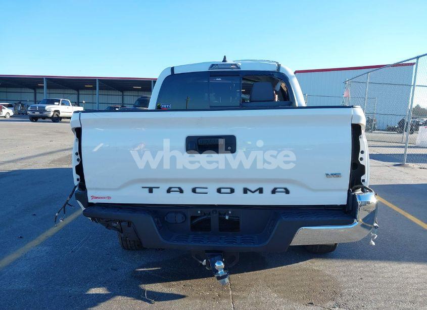 Photo 16 of 2021 Toyota Tacoma SR5 V6 (VIN 5TFAZ5CN5MX107993)