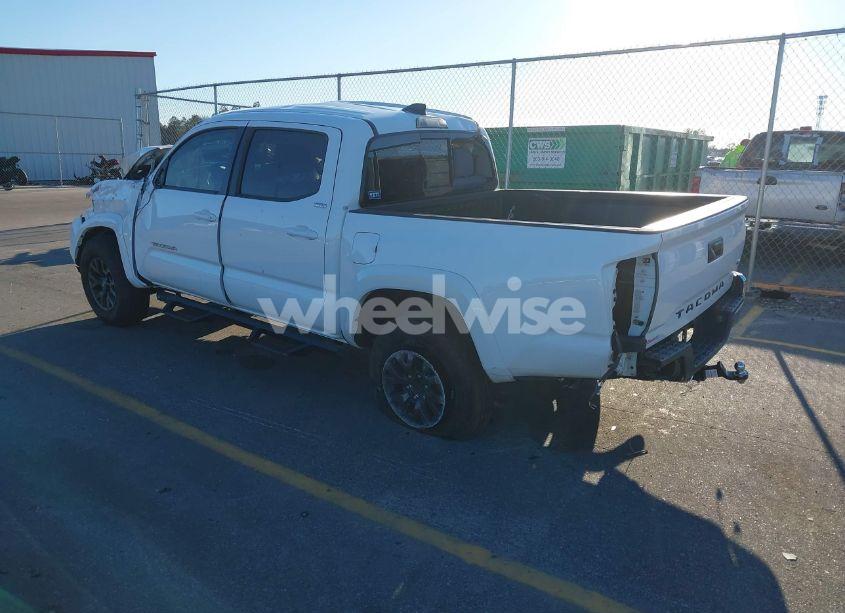 Photo 3 of 2021 Toyota Tacoma SR5 V6 (VIN 5TFAZ5CN5MX107993)