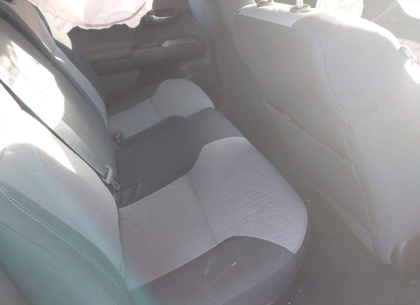 Photo 8 of 2021 Toyota Tacoma TRD SPORT (VIN 5TFAZ5CN5MX117195)