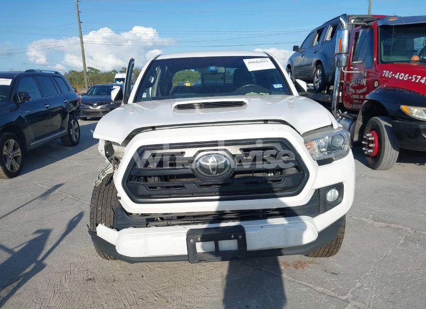 Photo 12 of 2016 Toyota Tacoma TRD SPORT (VIN 5TFAZ5CN6GX007678)
