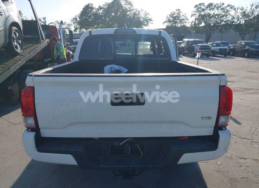 Photo 16 of 2016 Toyota Tacoma TRD SPORT (VIN 5TFAZ5CN6GX007678)