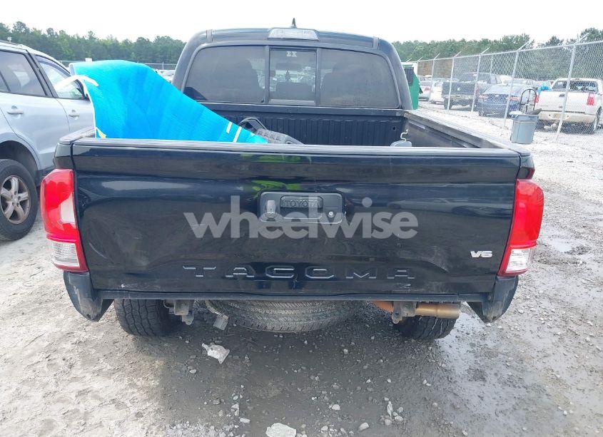 Photo 16 of 2016 Toyota Tacoma SR5 V6 (VIN 5TFAZ5CN6GX012718)