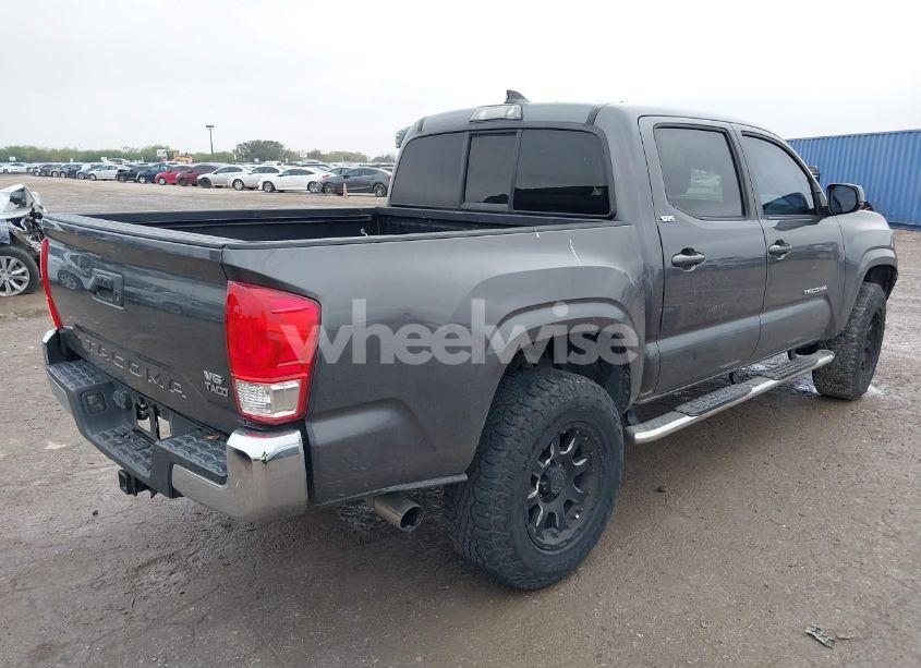 Photo 4 of 2016 Toyota Tacoma SR5 V6 (VIN 5TFAZ5CN6GX019281)