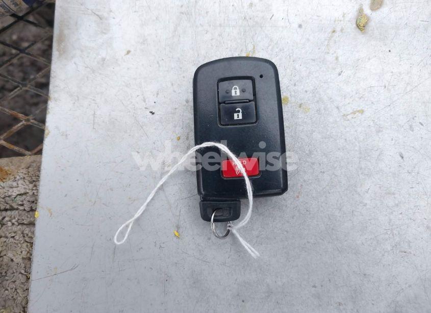 Photo 11 of 2017 Toyota Tacoma TRD SPORT (VIN 5TFAZ5CN6HX037880)