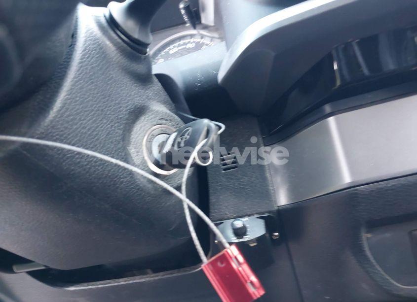 Photo 11 of 2017 Toyota Tacoma SR5 V6 (VIN 5TFAZ5CN6HX052590)