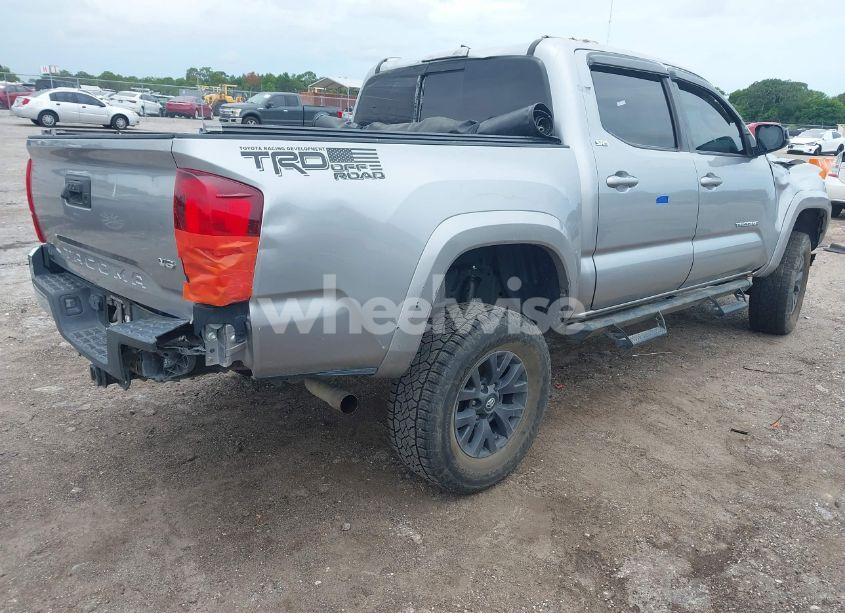 Photo 4 of 2020 Toyota Tacoma SR5 V6 (VIN 5TFAZ5CN6LX088210)