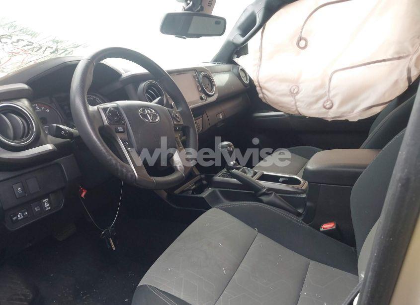 Photo 5 of 2020 Toyota Tacoma (VIN 5TFAZ5CN6LX090099)