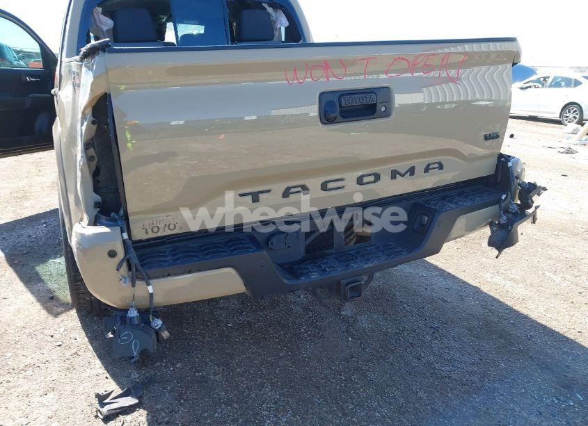 Photo 6 of 2020 Toyota Tacoma (VIN 5TFAZ5CN6LX090099)