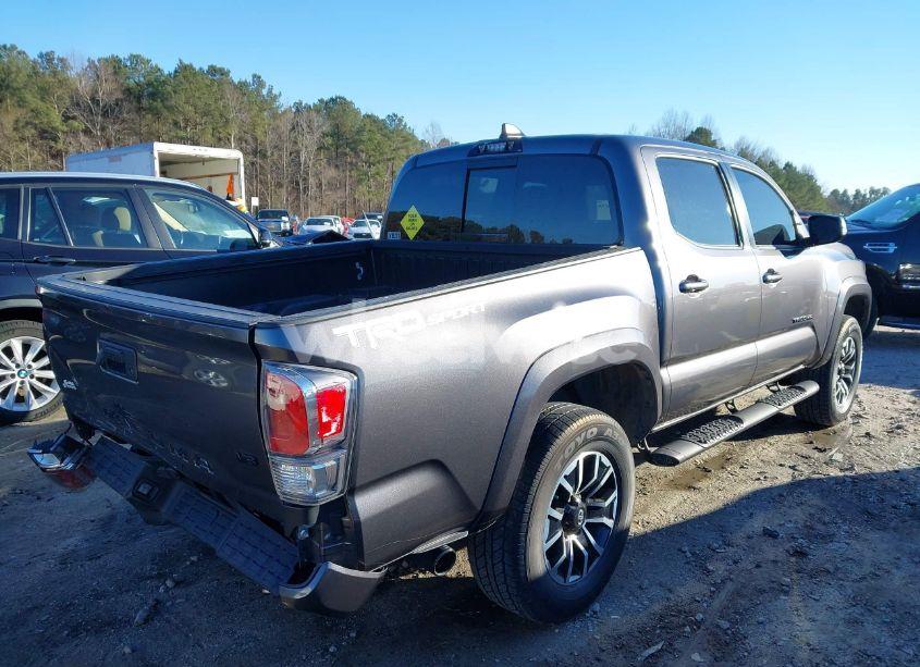 Photo 4 of 2021 Toyota Tacoma TRD SPORT (VIN 5TFAZ5CN6MX112104)