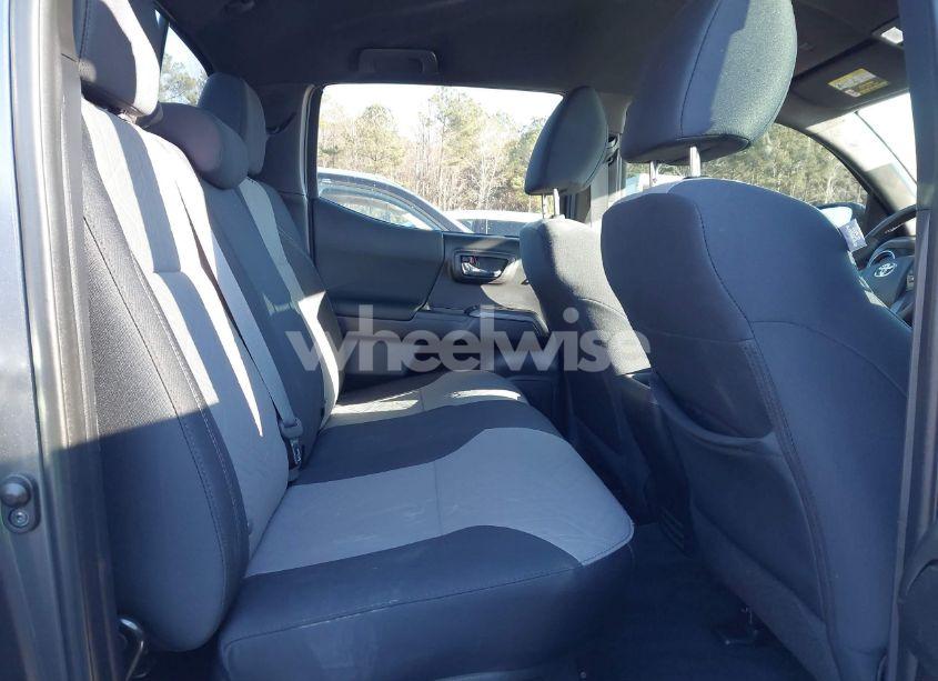 Photo 8 of 2021 Toyota Tacoma TRD SPORT (VIN 5TFAZ5CN6MX112104)