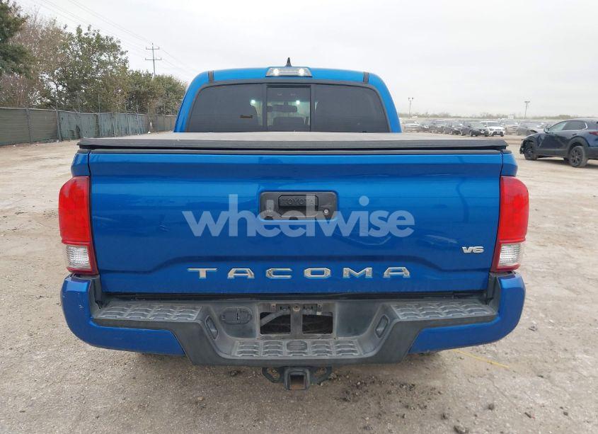 Photo 16 of 2016 Toyota Tacoma TRD SPORT (VIN 5TFAZ5CN7GX013599)