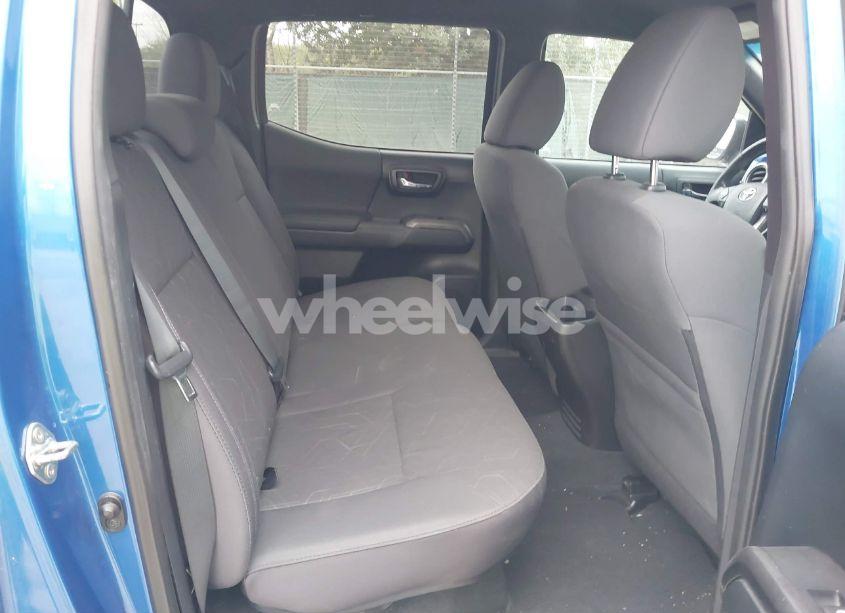 Photo 8 of 2016 Toyota Tacoma TRD SPORT (VIN 5TFAZ5CN7GX013599)