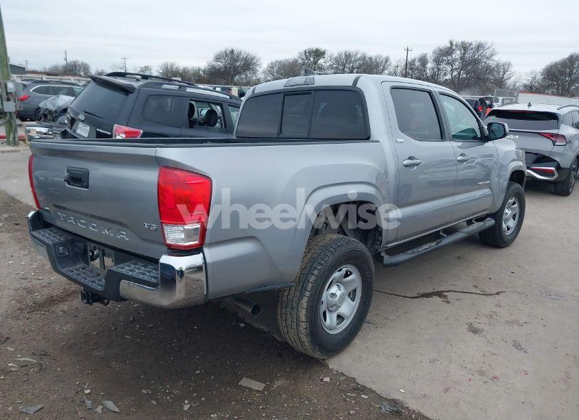 Photo 4 of 2016 Toyota Tacoma SR5 V6 (VIN 5TFAZ5CN7GX014011)