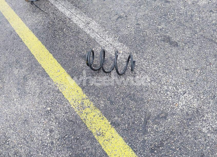 Photo 12 of 2018 Toyota Tacoma SR5 V6 (VIN 5TFAZ5CN8JX068103)