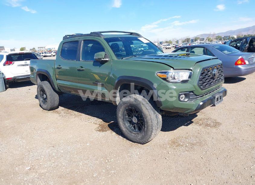 2021 Toyota Tacoma TRD SPORT (VIN 5TFAZ5CN8MX113268) main photo