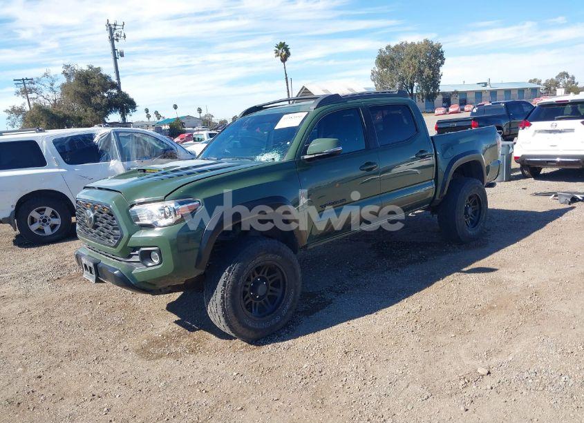 Photo 2 of 2021 Toyota Tacoma TRD SPORT (VIN 5TFAZ5CN8MX113268)