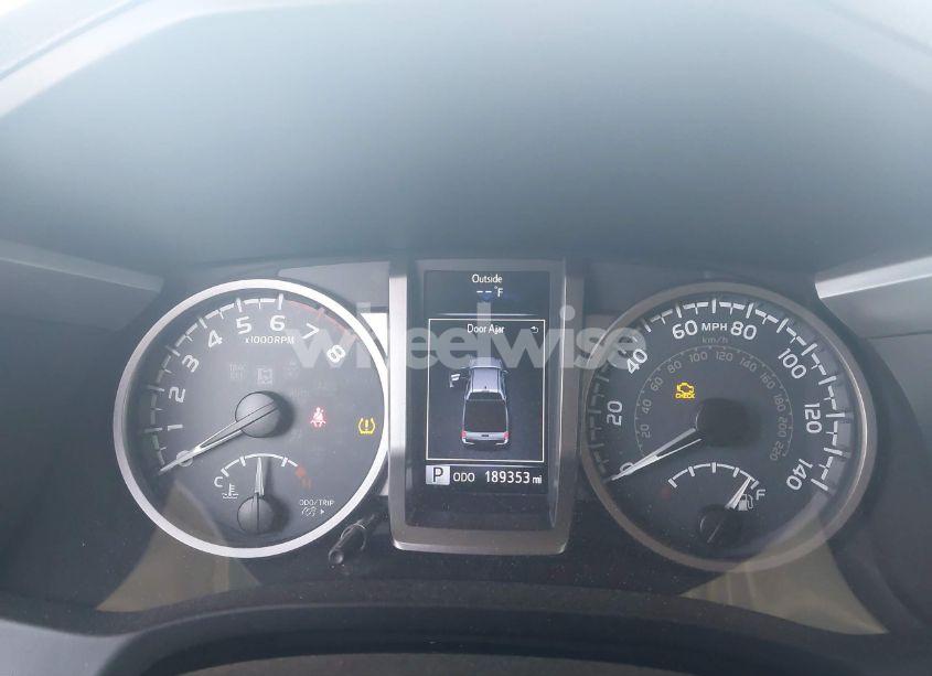 Photo 7 of 2016 Toyota Tacoma SR5 V6 (VIN 5TFAZ5CN9GX002555)