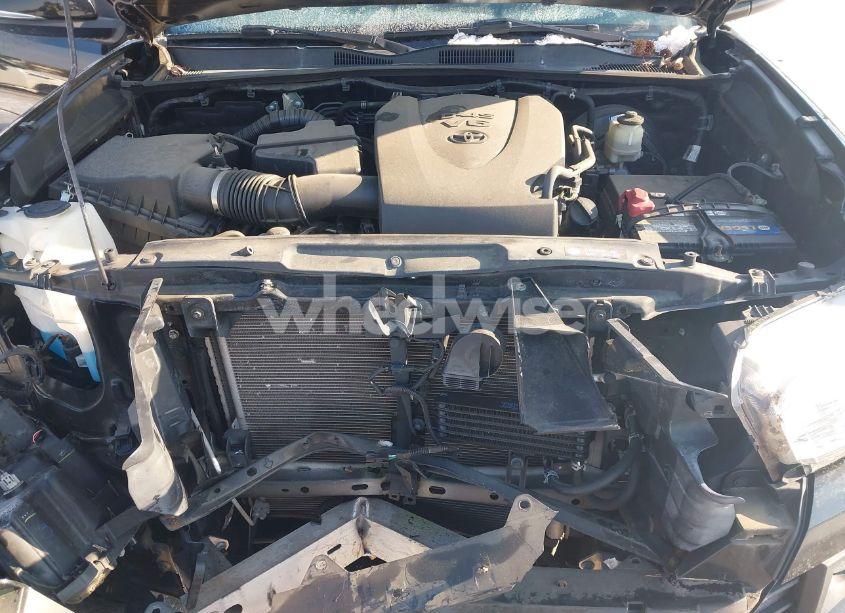 Photo 10 of 2016 Toyota Tacoma TRD OFF ROAD (VIN 5TFAZ5CN9GX005357)