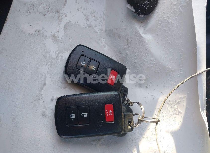 Photo 11 of 2016 Toyota Tacoma TRD OFF ROAD (VIN 5TFAZ5CN9GX005357)
