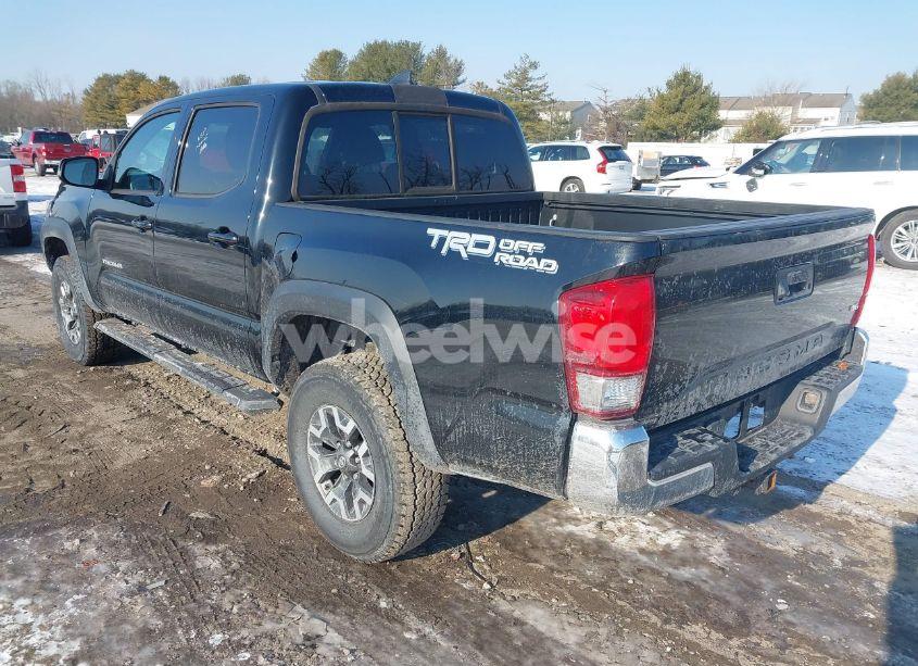 Photo 3 of 2016 Toyota Tacoma TRD OFF ROAD (VIN 5TFAZ5CN9GX005357)