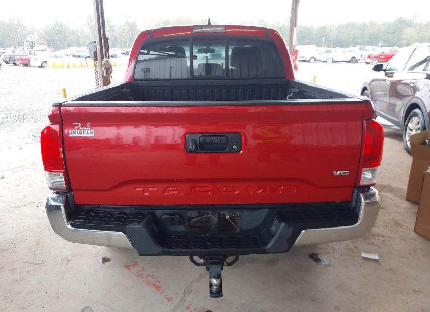 Photo 16 of 2016 Toyota Tacoma SR5 V6 (VIN 5TFAZ5CN9GX021087)