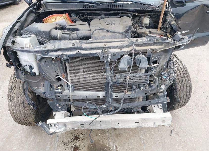 Photo 10 of 2017 Toyota Tacoma TRD SPORT (VIN 5TFAZ5CN9HX043074)