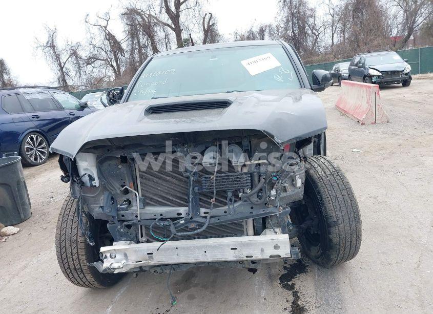 Photo 6 of 2017 Toyota Tacoma TRD SPORT (VIN 5TFAZ5CN9HX043074)