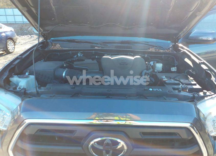 Photo 10 of 2019 Toyota Tacoma SR5 V6 (VIN 5TFAZ5CN9KX079953)