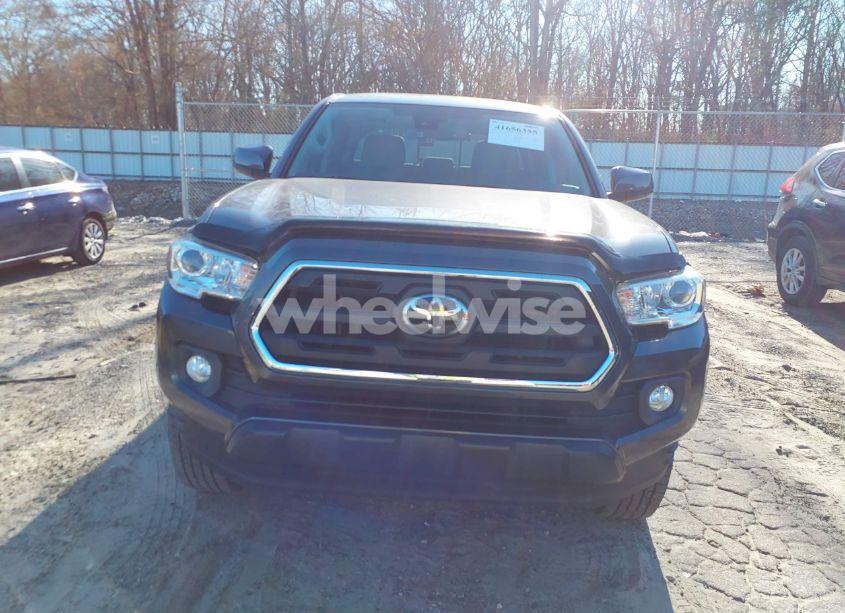 Photo 12 of 2019 Toyota Tacoma SR5 V6 (VIN 5TFAZ5CN9KX079953)