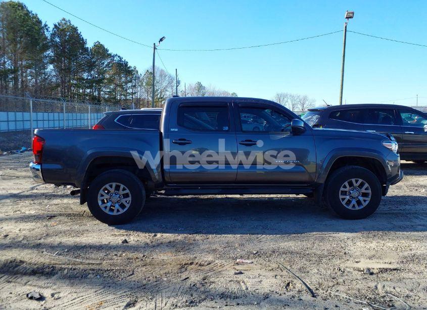 Photo 13 of 2019 Toyota Tacoma SR5 V6 (VIN 5TFAZ5CN9KX079953)
