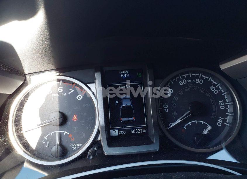 Photo 7 of 2019 Toyota Tacoma SR5 V6 (VIN 5TFAZ5CN9KX079953)