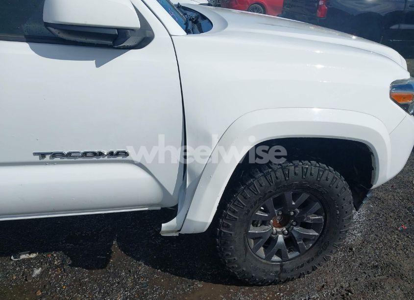 Photo 19 of 2021 Toyota Tacoma SR5 V6 (VIN 5TFAZ5CN9MX102053)