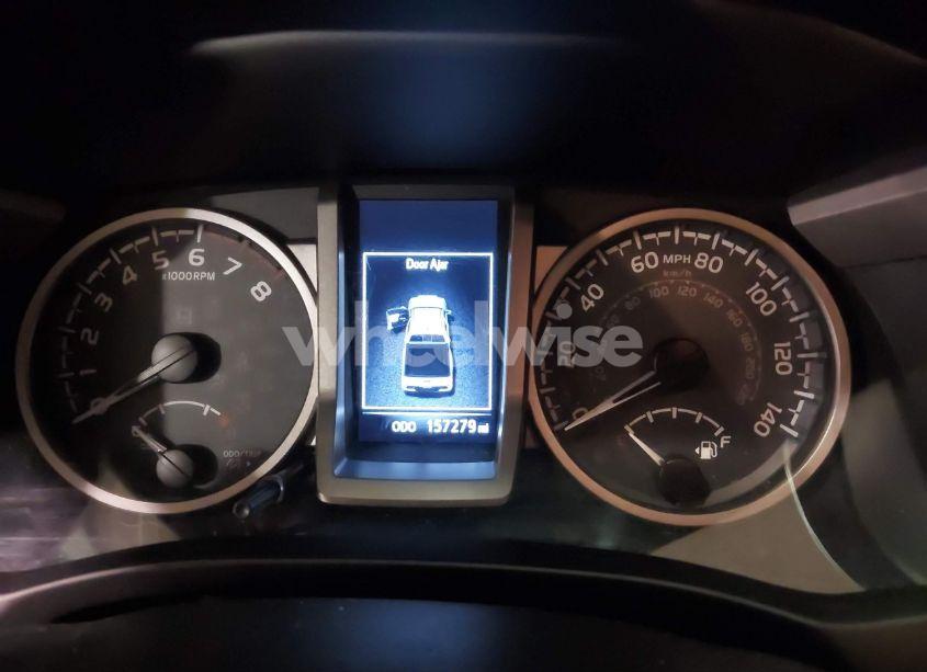 Photo 7 of 2017 Toyota Tacoma SR5 V6 (VIN 5TFAZ5CNXHX038370)