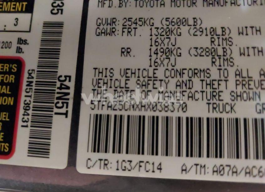 Photo 9 of 2017 Toyota Tacoma SR5 V6 (VIN 5TFAZ5CNXHX038370)