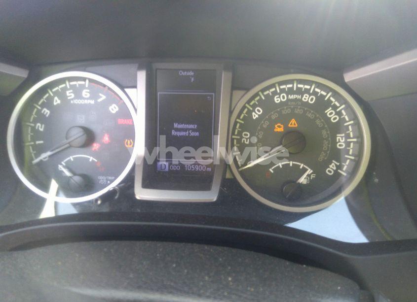 Photo 7 of 2017 Toyota Tacoma SR5 V6 (VIN 5TFAZ5CNXHX045089)