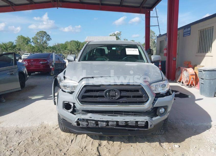 Photo 12 of 2021 Toyota Tacoma SR5 V6 (VIN 5TFAZ5CNXMX113756)