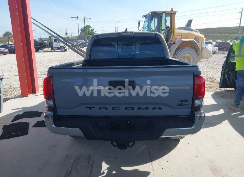 Photo 16 of 2021 Toyota Tacoma SR5 V6 (VIN 5TFAZ5CNXMX113756)
